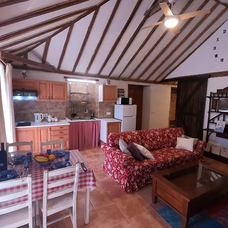 Semesterbostad Charming Canarian House At Lila